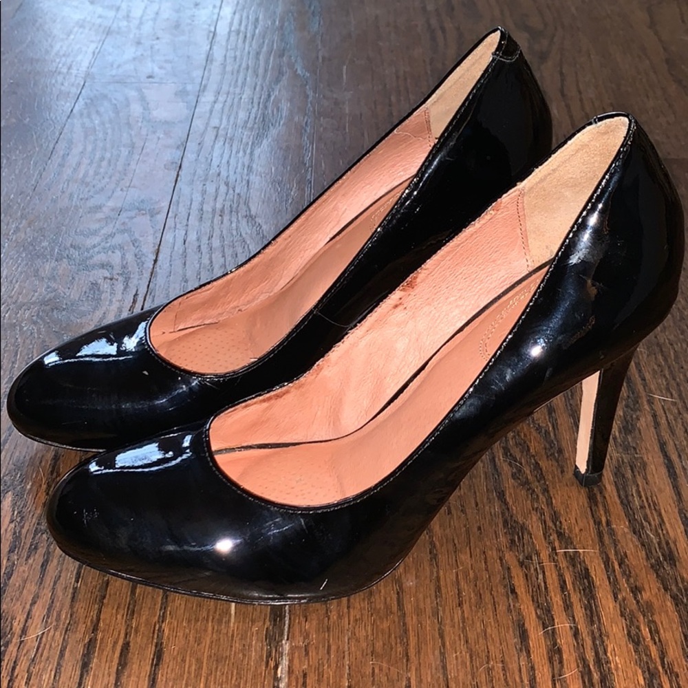 EUC Corso Como 3” Black Patent Heels - 9M